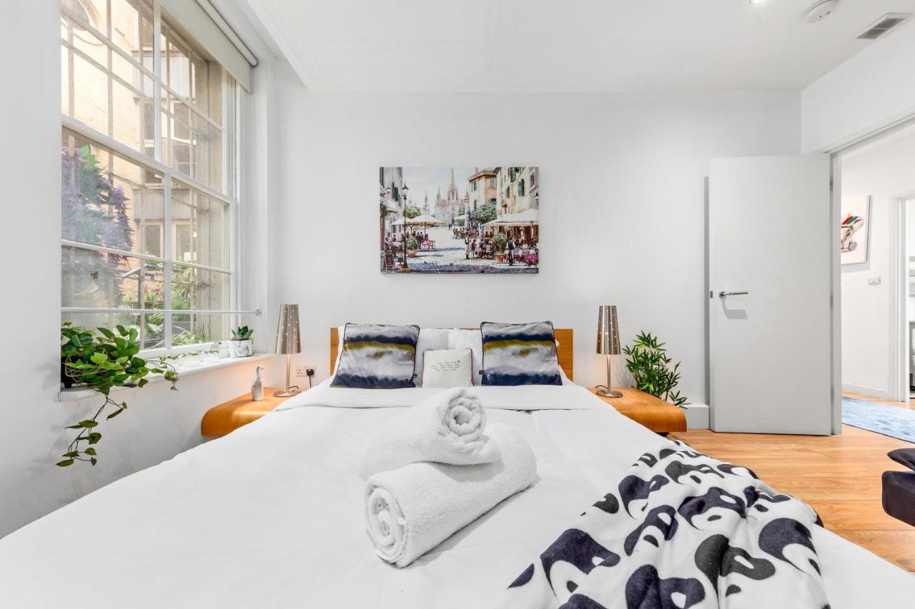 3-Bedroom Flat In London Sleeps 14 Hy1 外观 照片